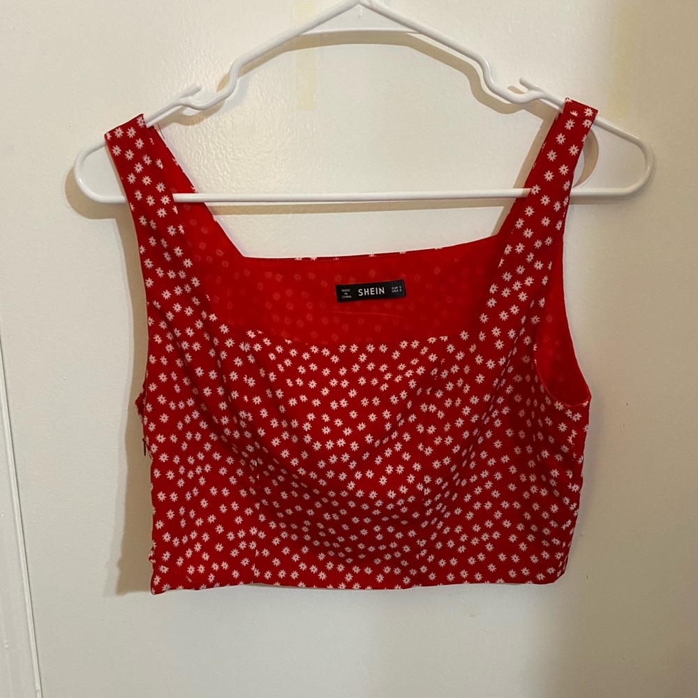 Red SHEIN Flower Cropped Tank Top (size S)